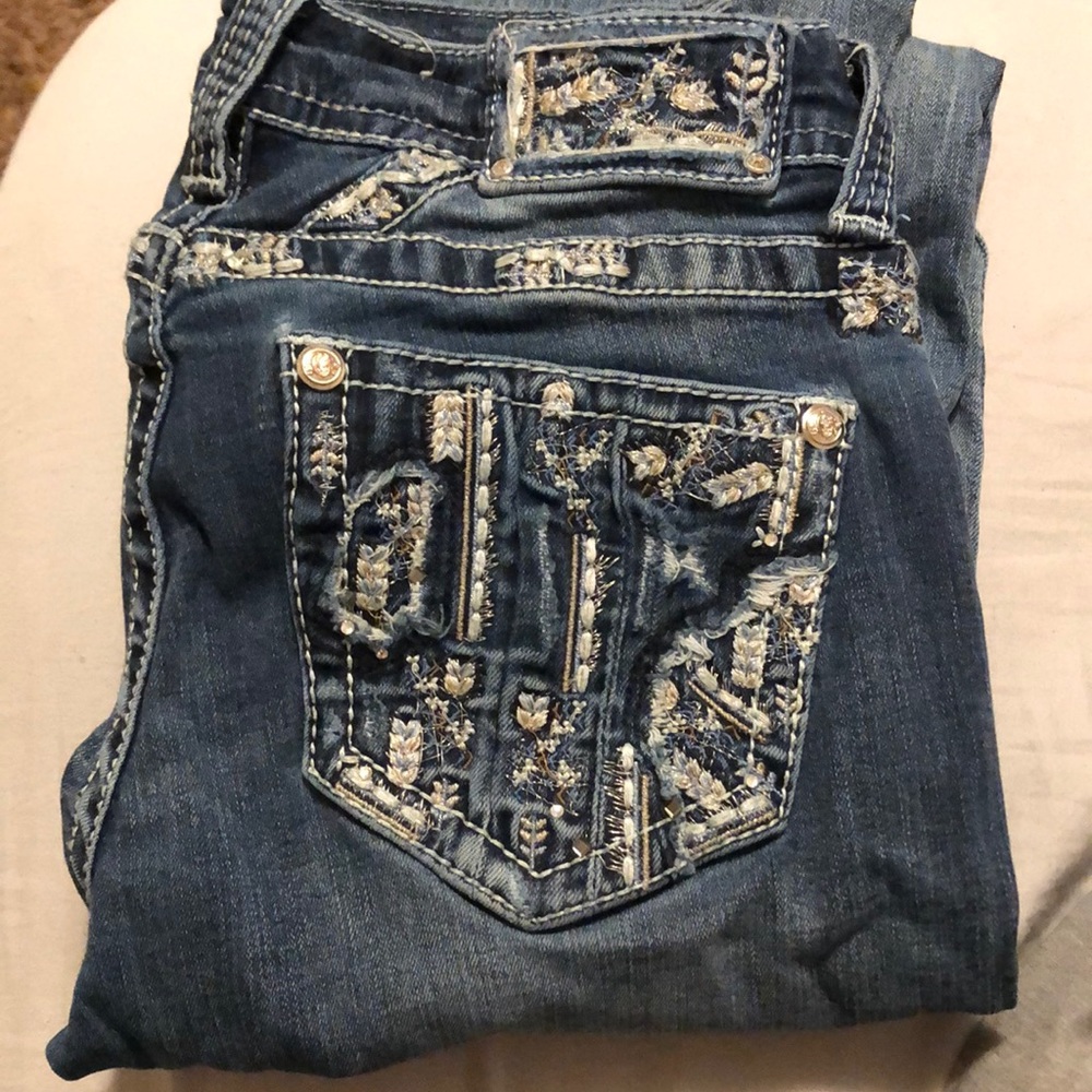Size 27 grace in la